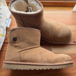 UGG Classic Chestnut Sheepskin Boots